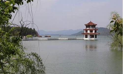 六安万佛湖风景区介绍_六安万佛湖风景区介绍词